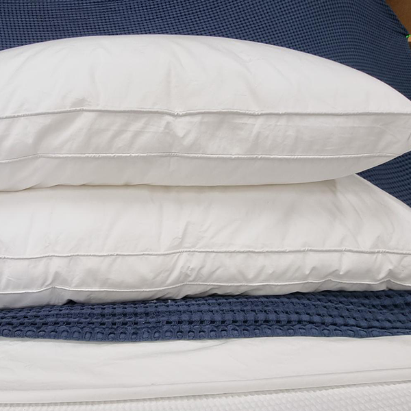 Marco Polo Microfiber Pillow